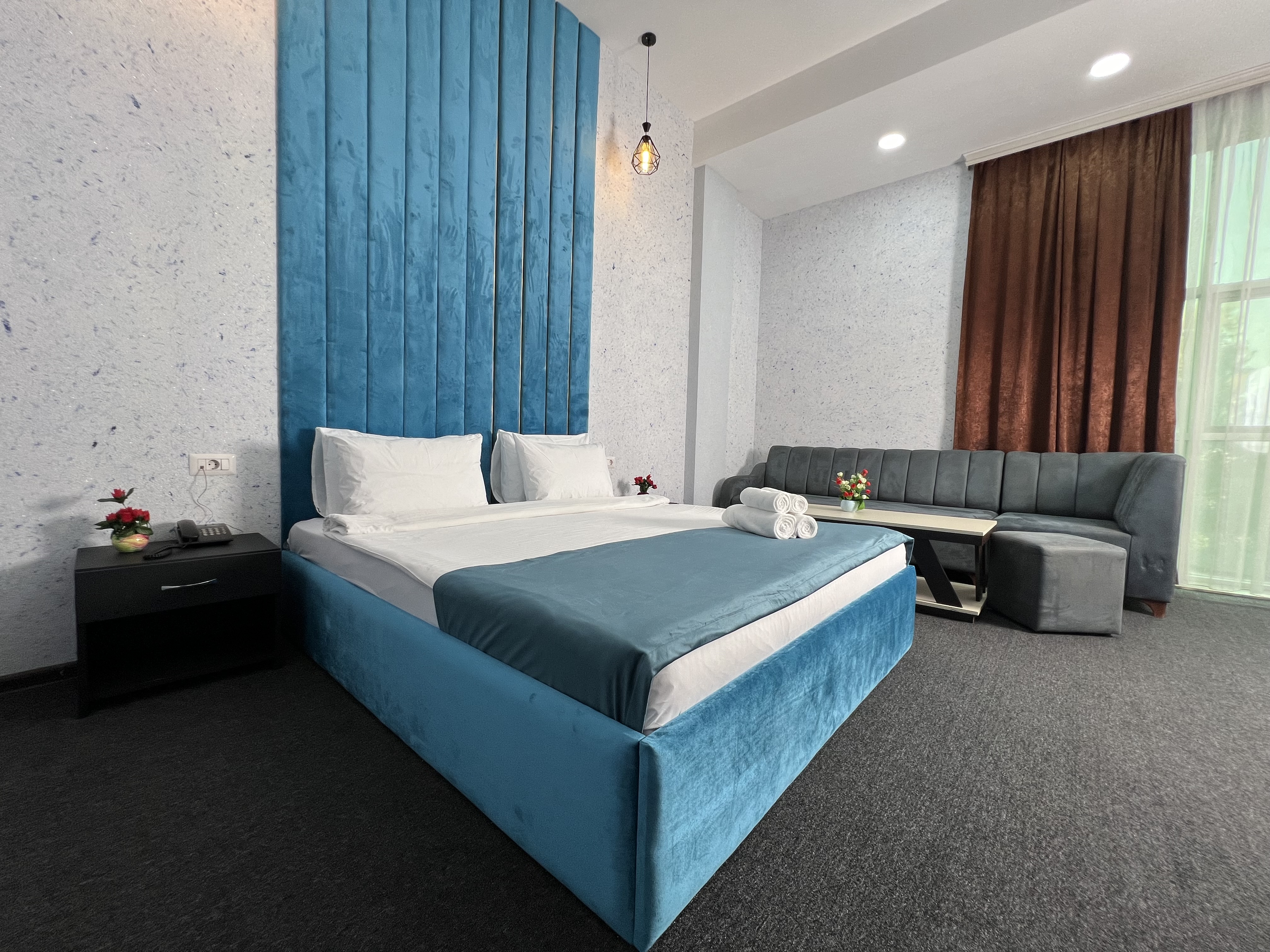 Elit Continental Hotel Exterior